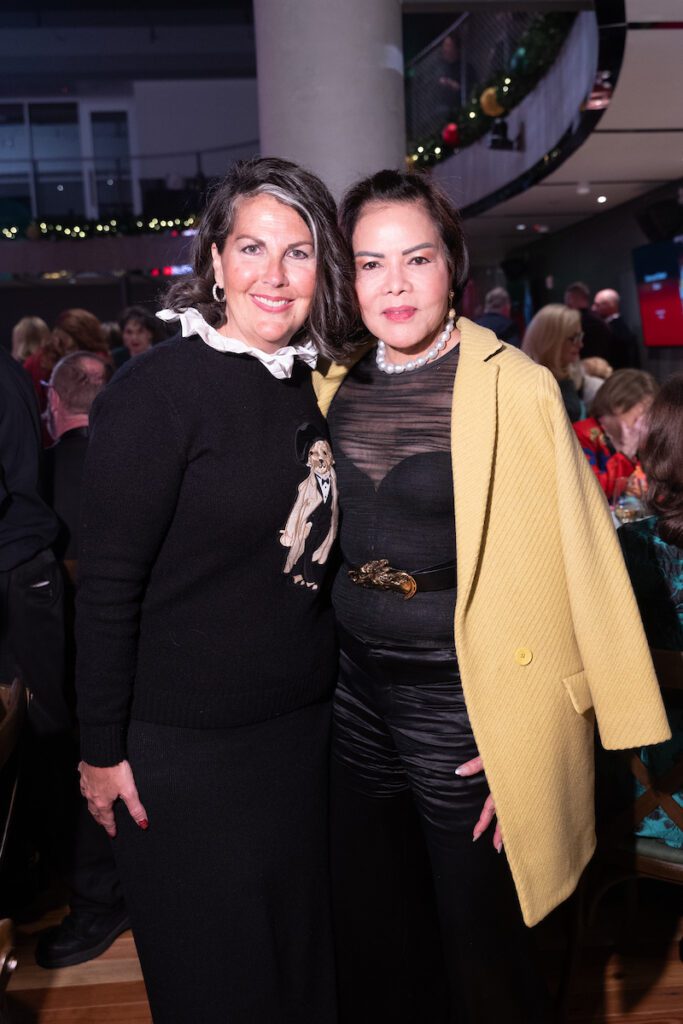Heidi Turney, Nini Hale at the dinner honoring 2026 Treasures (Photo by Daniel Ortiz)