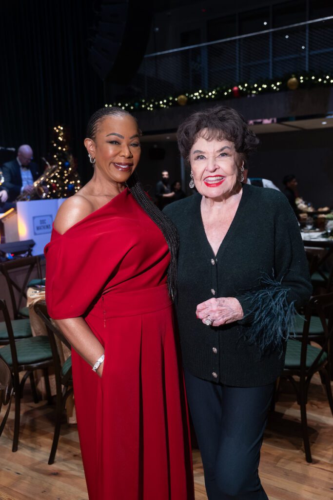 Deborah Duncan, Warner Roberts at the dinner honoring 2026 Treasures (Photo by Daniel Ortiz)