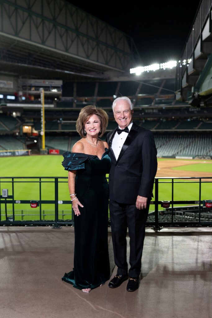 Lisa & Mark Jakel at the Barbara Bush Houston Literacy Foundation’s Young Professionals 'Storybook Gala'  (Photo by Daniel Ortiz)