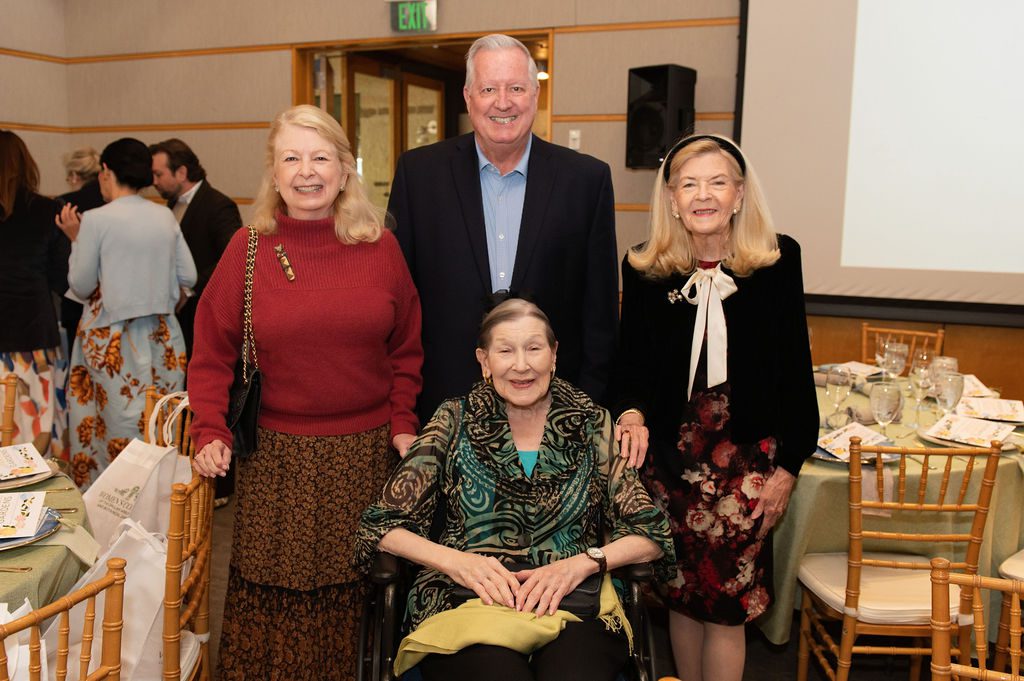 Melanie Cowlishaw, Patricia Cowlishaw, Dave Forehand, Dorothea Meltzer (Photo by Tamytha Cameron)