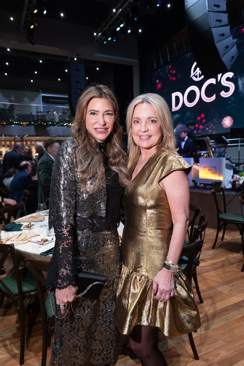 Melissa Mithoff and honoree Melissa Juneau (Photo by Daniel Ortiz)