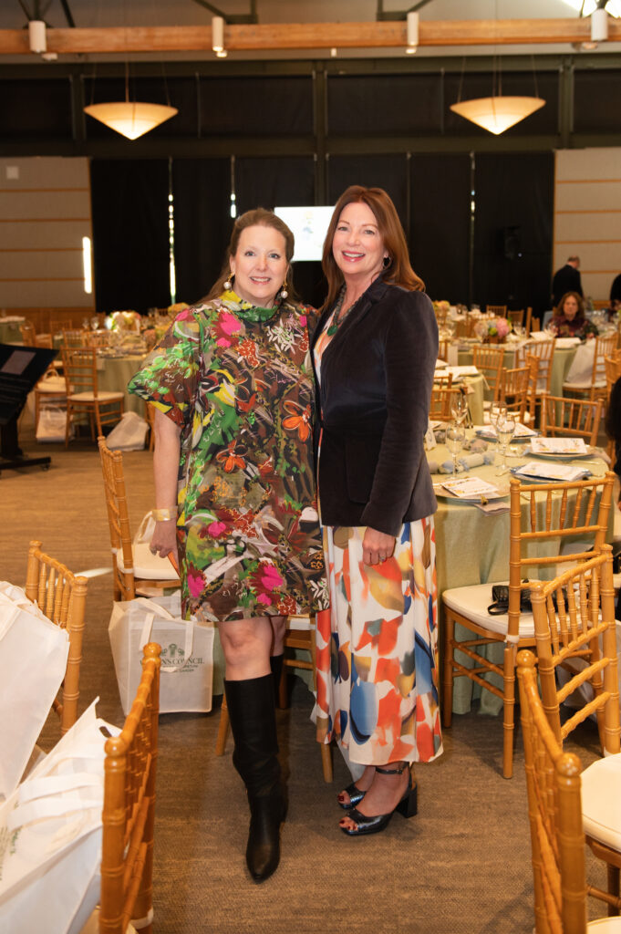 Paige Elliott, Sharon Ainsworth (Photo by Tamytha Cameron)