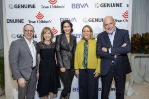 Steve and Debbie Sukin, Laura Arnold; Isabel and Ignacio Torras