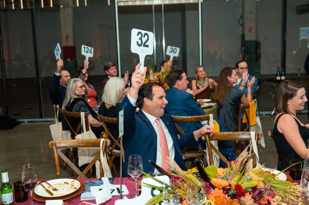 Bidding action during the live auction at the Ucross gala