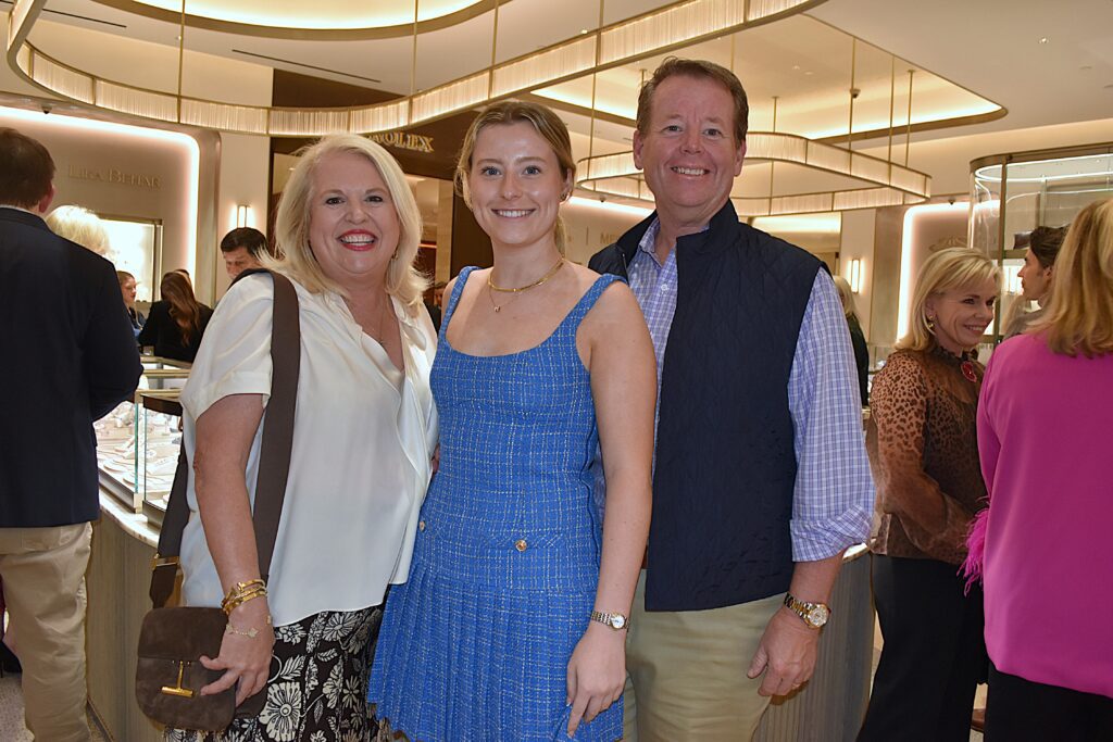 Liz Williamson, Georgia Williamson, Steven WIlliamson (Photo by: Deborah Brown)