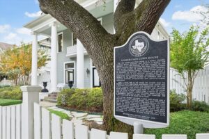 2300 Westmoreland (Photo by TK Images)