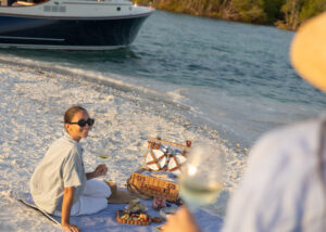 373A5600_byRR (Photo by Naples Beach Club)