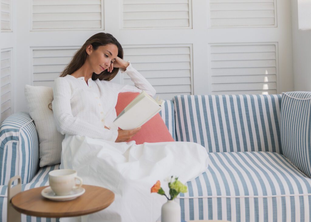 Champalimaud Design conceived of the interiors, which are "rooted in tradition, but with a nod to casual coastal living." (Photo by Naples Beach Club)