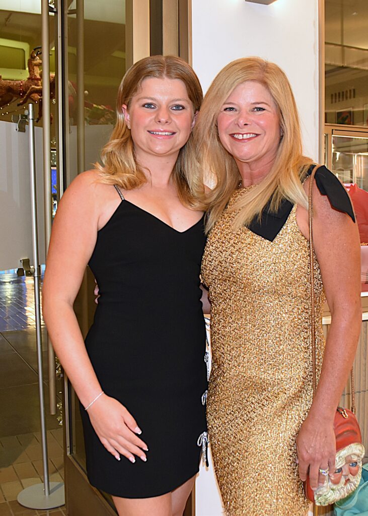 Rachel Rader, Katherine Rader (Photo by: Deborah Brown)