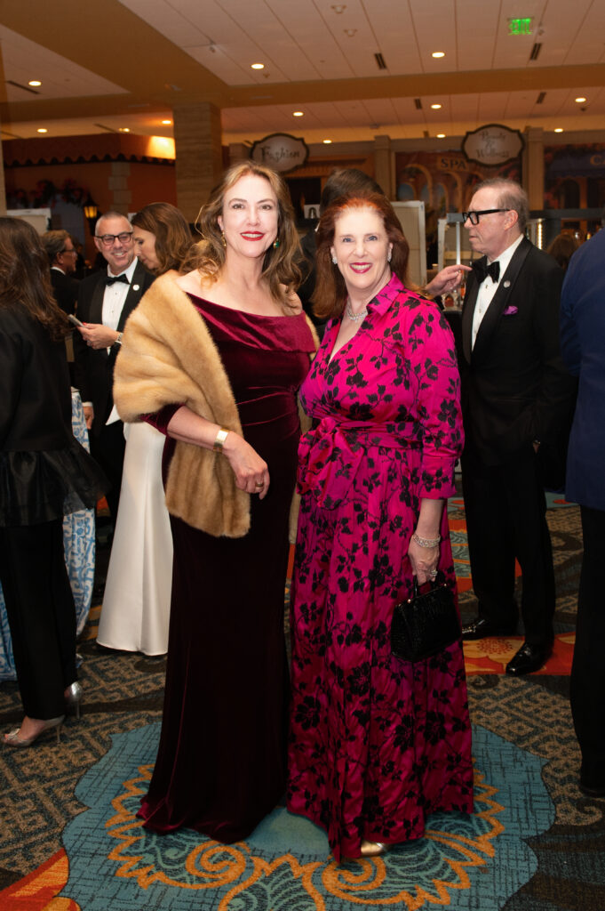 Alison Hunsicker, Anne Stodghill (Photo by Tamytha Cameron)