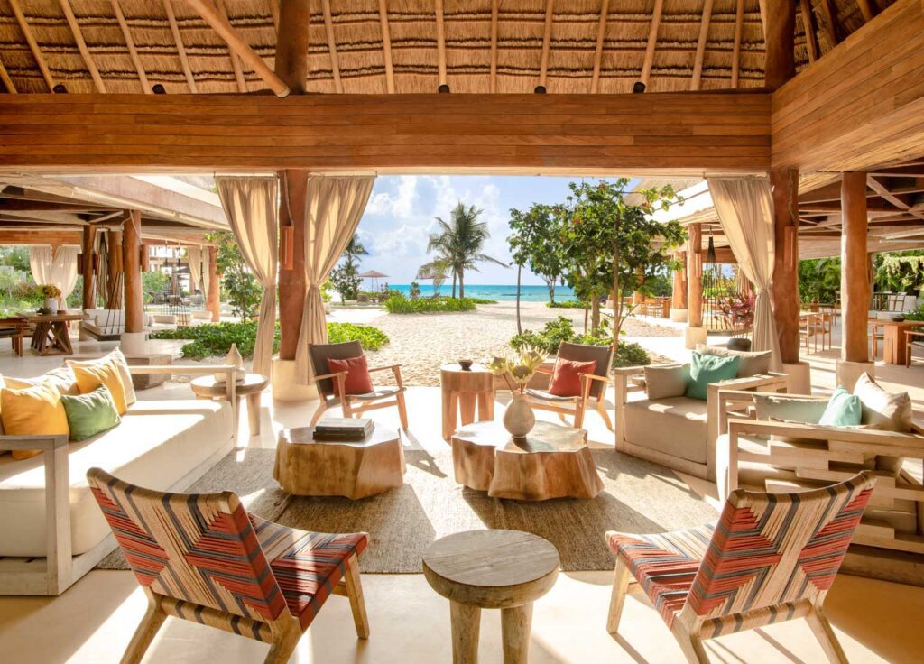 Aqui Me Quedo (Photo by Rosewood Mayakoba)