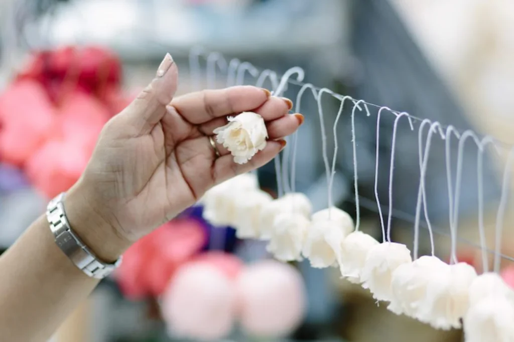 Flowers drying in the Helena Simon workshop