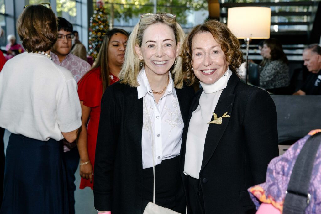 Lisa Kraus and Becky Bruder (Photo by Lindsay Jones)