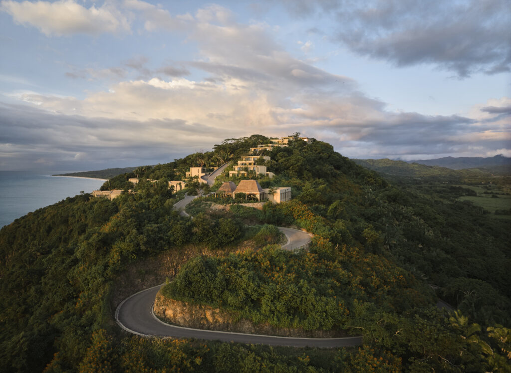 The resort’s 134 suites and villas span three ecosystems (Mountain, Beach and Flatlands), allowing guests to choose between privacy, proximity, or steps-from-the-sand convenience.