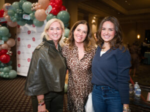 Suzanne Stiles, Laurie Newton, Caroline Stiles (Photo by Daniel Ortiz)