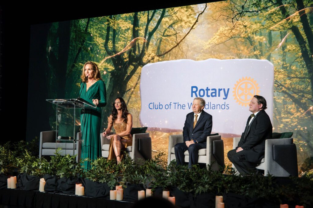 Cindy Heiser, president of the Rotary Club of The Woodlands, welcomed guests to the Rotary Club of The Woodlands Legends Gala honoring Dr. Ann Snyder at The Woodlands Waterway Marriott. (Photo by 209 Photobooth)