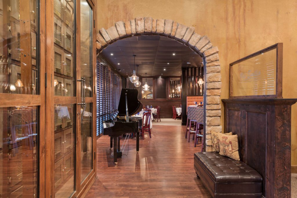 Via Emilia has a live piano bar every evening. (Photo courtesy Via Emilia)