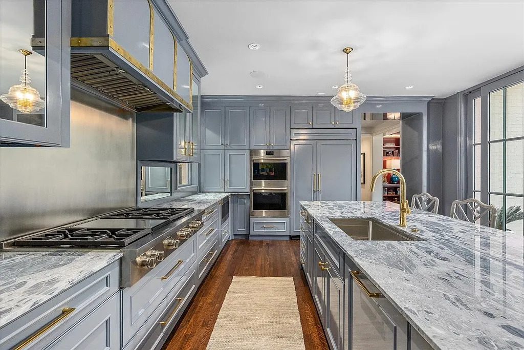 The kitchen is fully updated with custom cabinetry. (Courtesy)