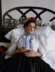 11_Mary McCartney, Being Frida, London, 2000