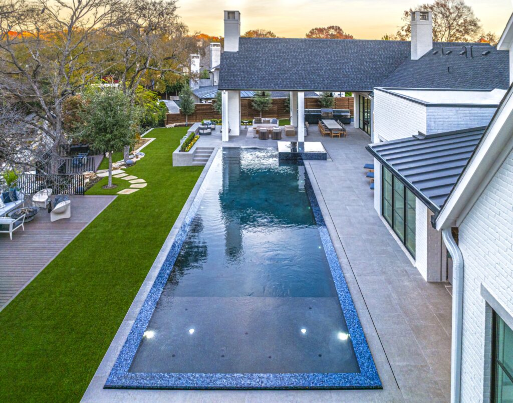 Behind many of Dallas' stunning outdoor displays is Harold Leidner Landscape Architects. (Photo by Micah Nunley)