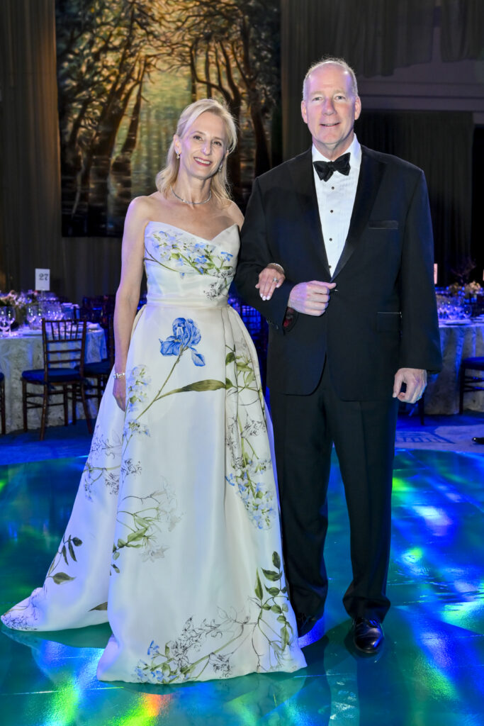 Chairs Christine & David M. Underwood Jr. at the Houston Ballet Ball held at Wortham Theater Center (Photo by Michelle Watson, CatchlightGroup.com)