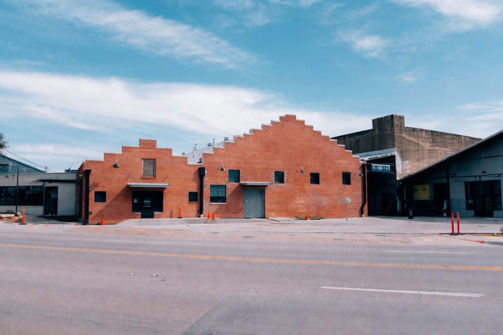 Originally built in 1915, East Dock is an adaptive-reuse project being developed by Dallas-based Proxy Properties at 900 E. Clarendon. (Courtesy)