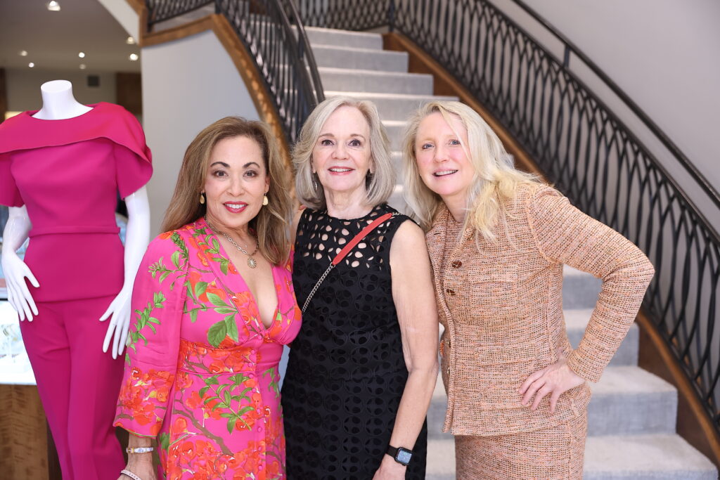 Pat Mitchell, Janet Carrig, Ginger Menown at the Elizabeth Anthony tea and fashion presentation with Jason Wu