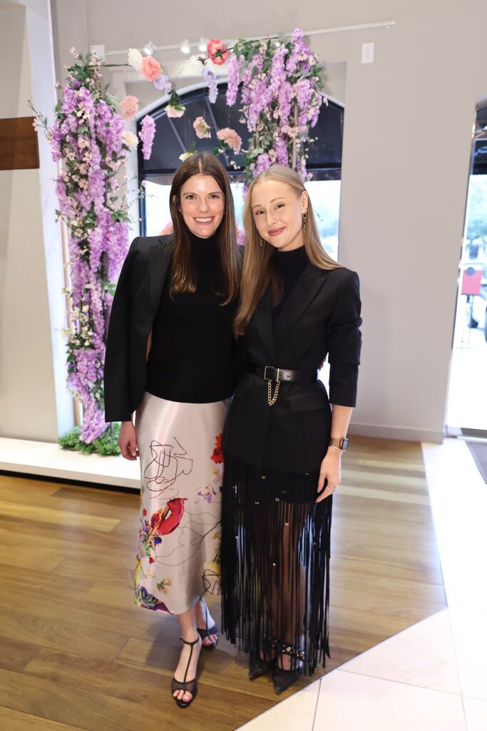  Nicole Dillon Blaylock, Erin Bailey at the Elizabeth Anthony tea and fashion presentation with Jason Wu