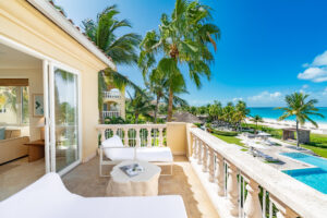 HotelLuxuryOneBedroom-Terrace1 (Photo by Grace Bay Club)