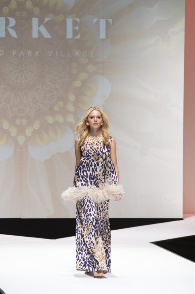 A runway look from MARKET (Photo by Tamytha Cameron and Celeste Cass)