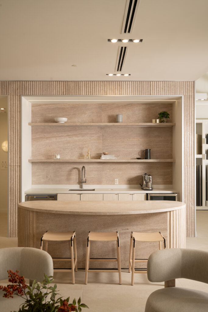 The Dallas flagship elevates the design process into a tactile, interactive experience, with over 9,000 square feet of tile, stone, and vanities to explore.