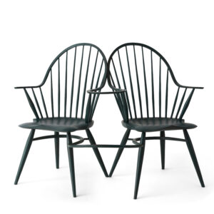 UnionSettee_Front02_AspenGolann_PhotoCreditKateBenson