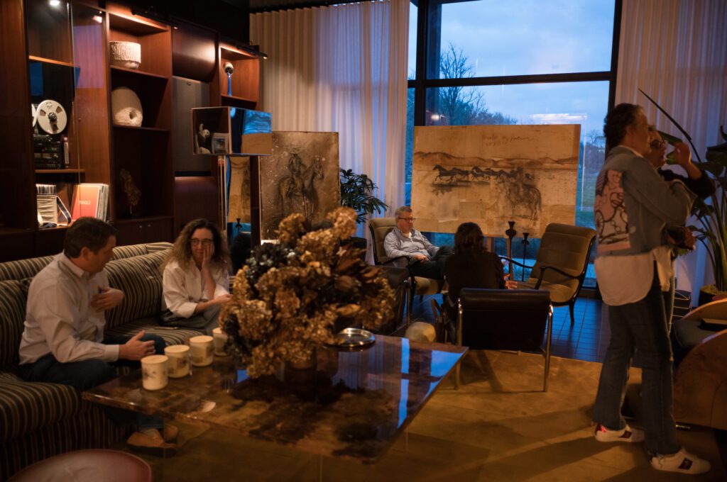 The listening lounge at Hotel Saint Augustine where Ty Hays and Teressa Foglia entertained (Photo by Daniel Ortiz)