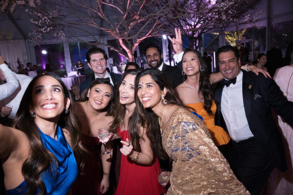 An Instagram moment at Asia Society Texas’ Tiger Ball (Photo by Daniel Ortiz)