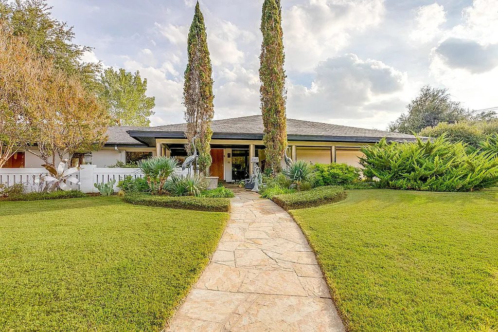 Located at 4301 Briarhaven Road, the residence is as much a retreat as a domicile, with mature trees, rolling terrain, and a quiet, almost secluded atmosphere. (Courtesy)
