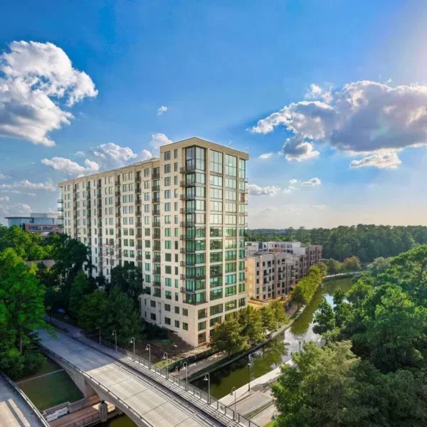 Inside The Woodlands’ New Luxury Living Land — All the Details Matter at 1 Riva Row And Its Prime Waterway Setting
