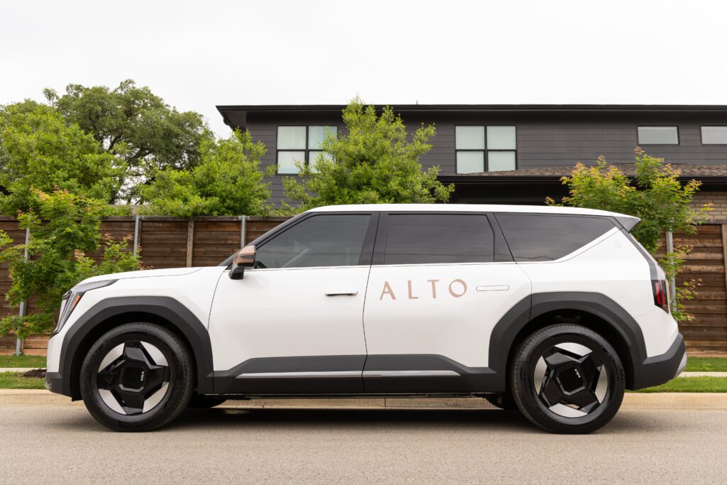 Alto, the Dallas-based rideshare company, recently upgraded its fleet, introducing the all-electric Kia EV9. (Courtesy, Alto)