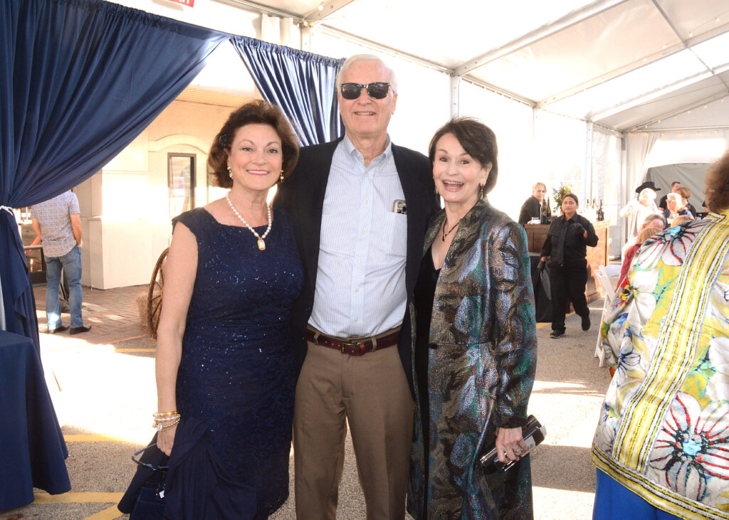 Annette and Ken Hallock with Lana Hazlett at the 2026 Bach, Beethoven & Barbecue gala. (Photo courtesy of David Hopper)
