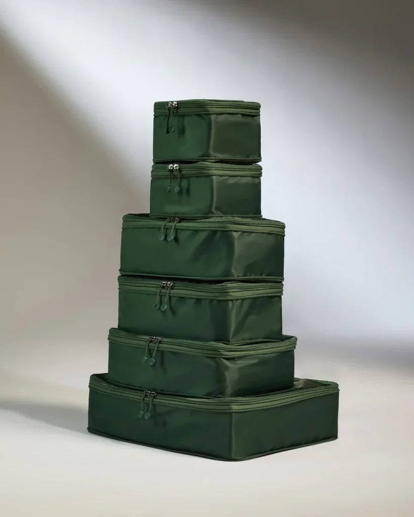 Packing Cubes in Green - Set of 6. 
