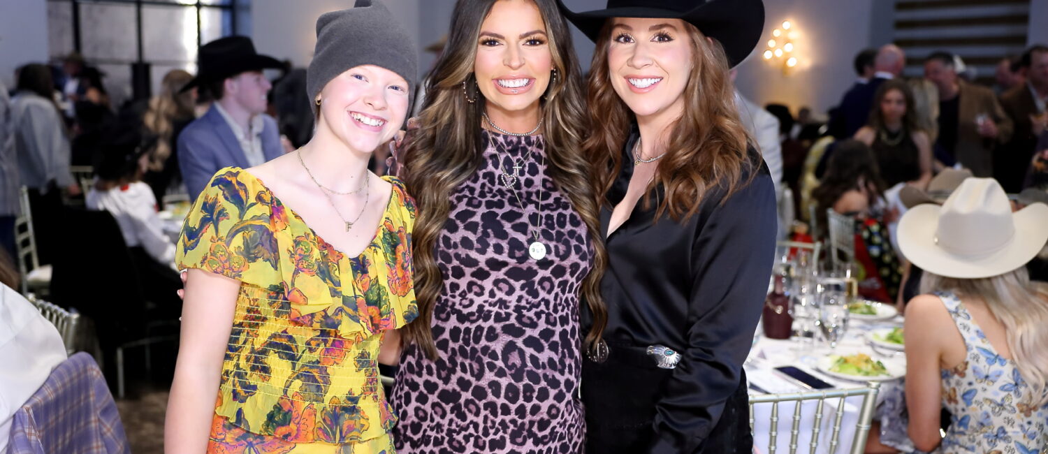 Cancer Warrior Faith, Logan Lester and Dr. Mackenzi Mcafee Dooley_Quy Tran Photography