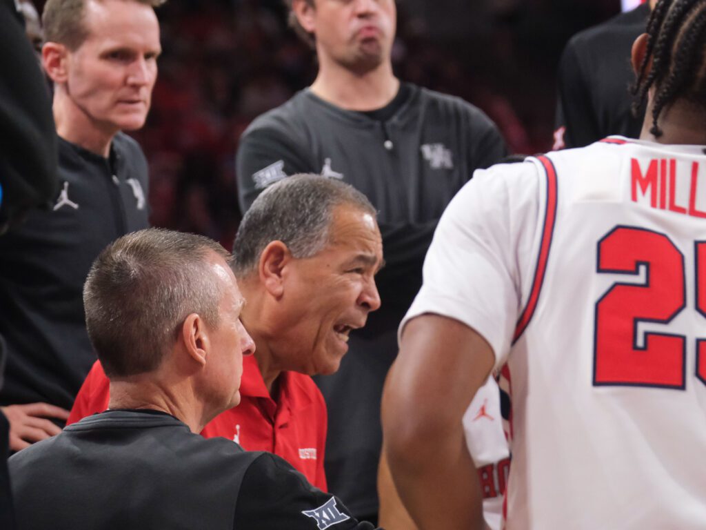 There are few coaches better in a timeout than University of Houston coach Kelvin Sampson. (Photo by F. Carter Smith)