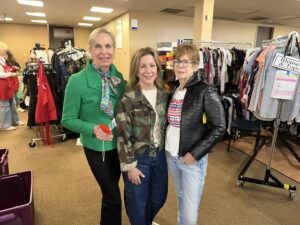 Pam Sengelmann, Dodi Willingham, Maggie Austin (Photo by Shelby Hodge)
