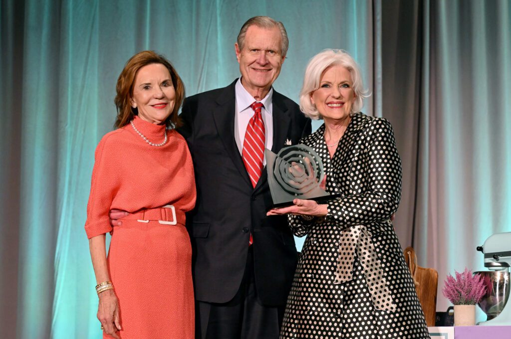 Kathy & Larry Helm, Jan Langbein (Photo by Kristina Bowman)