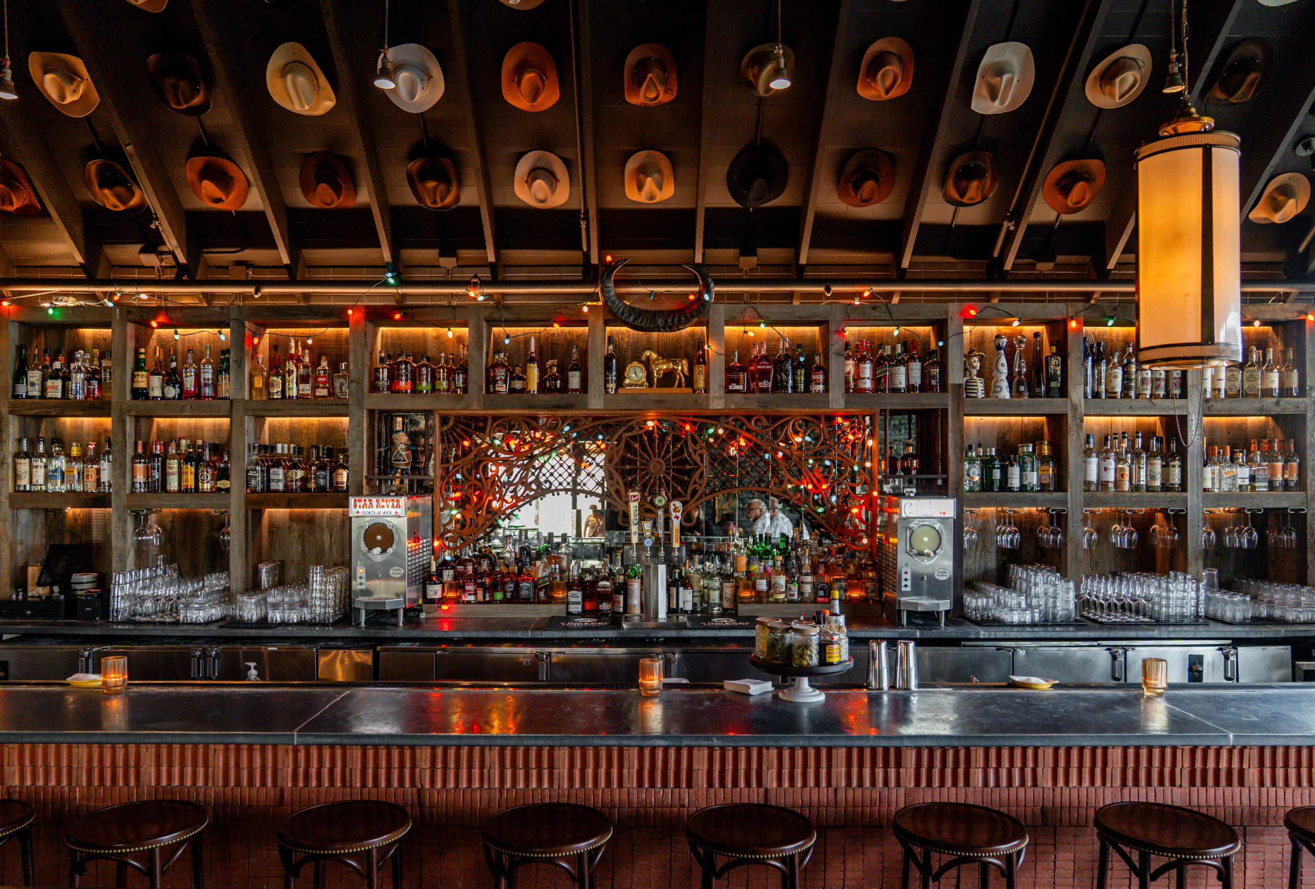 Bar of Star Rover (Photo by Photos Courtesy of Star Rover)