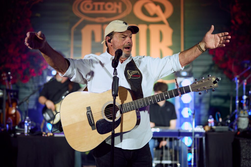 Sammy Kershaw entertains at Cotton Q Club at the World Championship Bar-B-Que Contest (Photo courtesy of Cotton Holdings)
