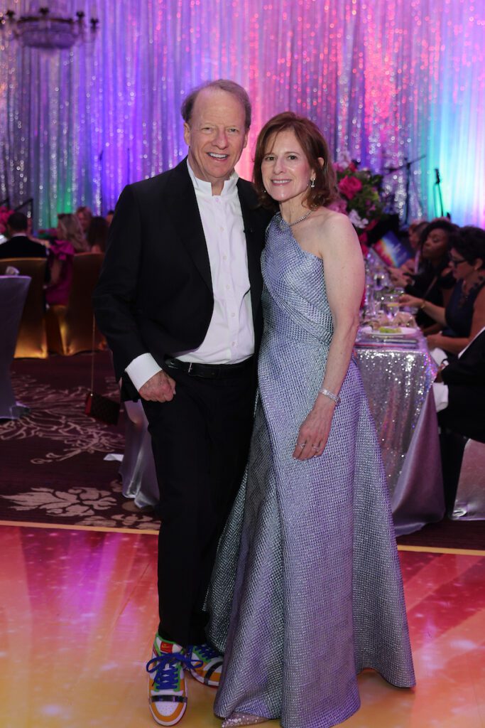 Honoree Alan Helfman & Renee Helfman a the KnowAutism Foundation gala