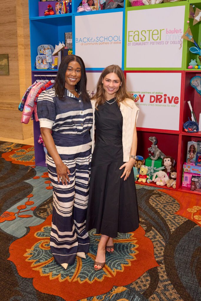 Amberly Poole and Taylor Burnett (Photo by Tamytha Cameron, Celeste Cass, Nate Rehlander and Kelly Alexander)