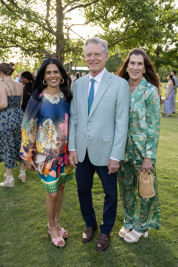 Anita Sehgal, Steve & Kate Gibson at Memorial Park Conservancy's The Park Ball held in the Clay Family Eastern Glades (Photo by Jenny Antill)