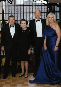 Brandon and Meg Booth, Richard and Ginni Mithoff, Warwick and Wendy King, Vijay and Kourtney D’Cruz – by Sara Buchsbaum 3