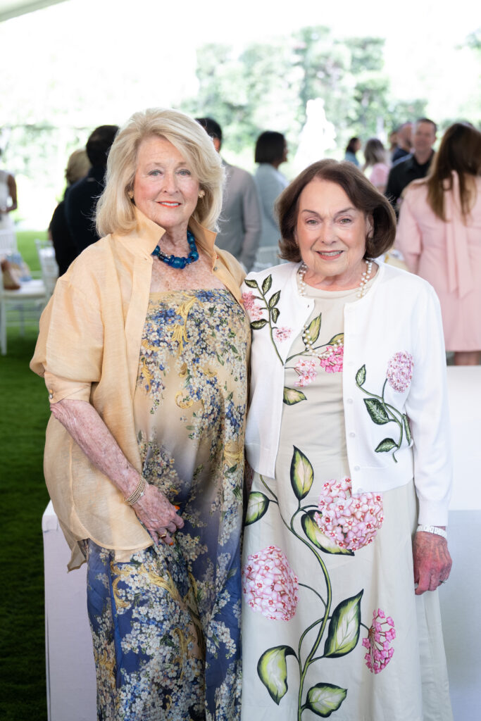 Charlotte Crawford, Roe Cullen at the Bayou Bend fashion show luncheon (Photo by Wilson Parish)
